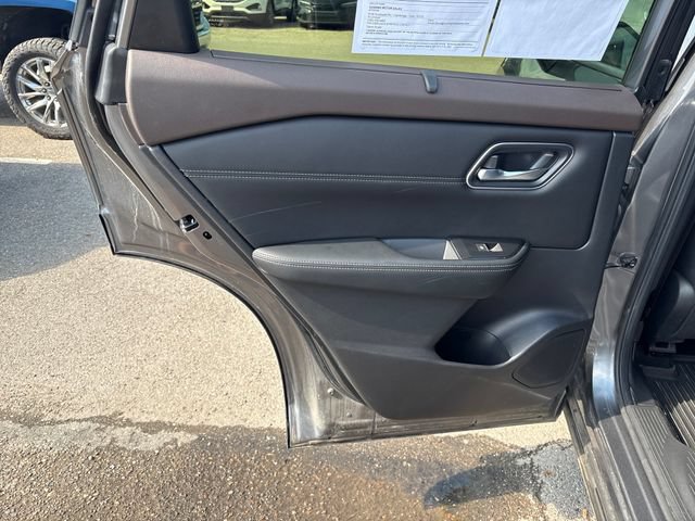 Used 2023 Nissan Rogue Platinum AWD/4WD image 20