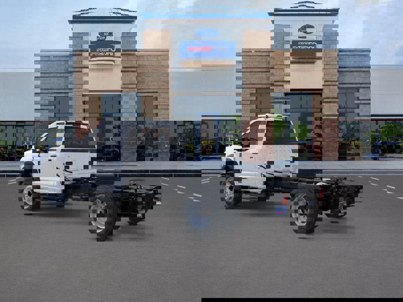 New 2026 Ford F550 4x4 Regular Cab Super Duty image 6