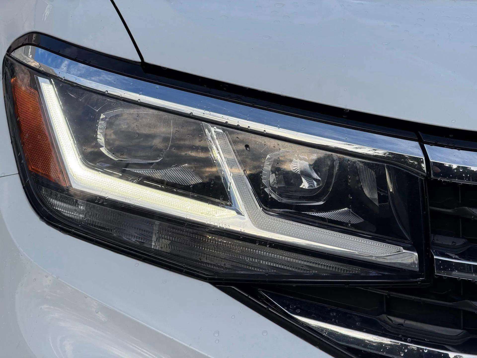 Used 2022 Volkswagen Atlas SE image 9