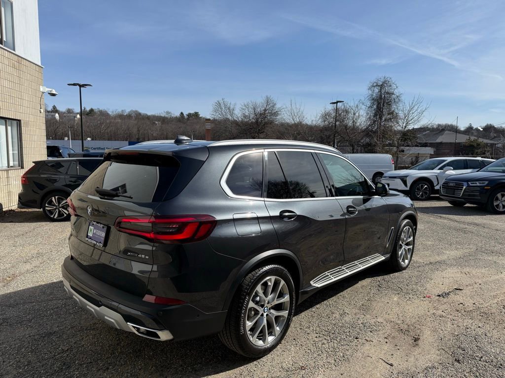 Used 2021 BMW X5 xDrive45e w/ Executive Package image 6
