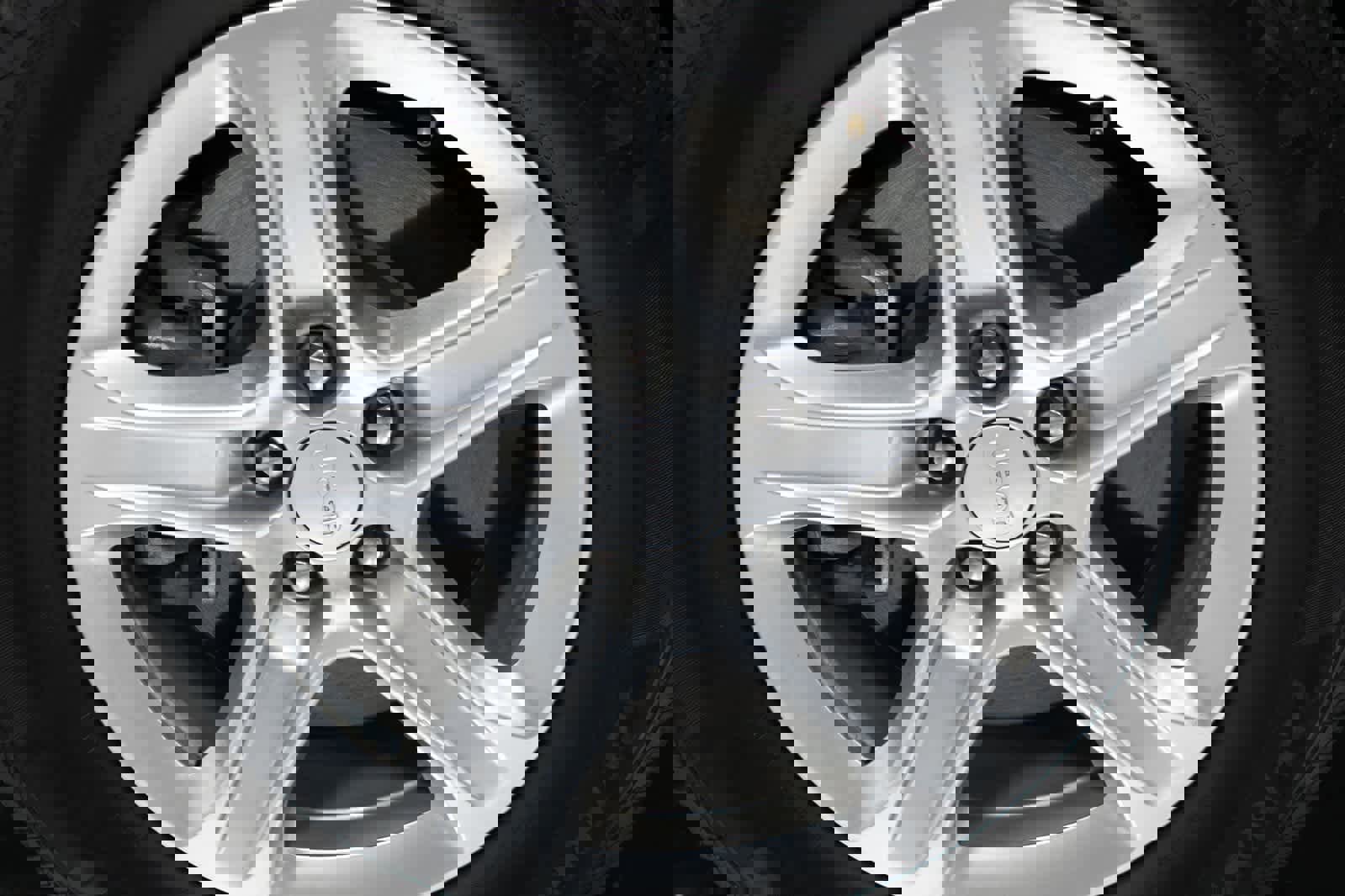 Used 2023 Jeep Compass Latitude image 11