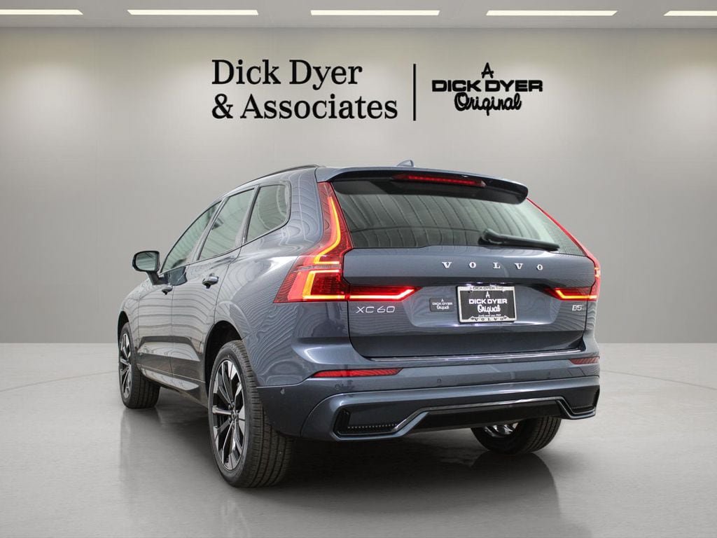 New 2026 Volvo XC60 B5 Plus w/ Protection Package Premier AWD/4WD image 9