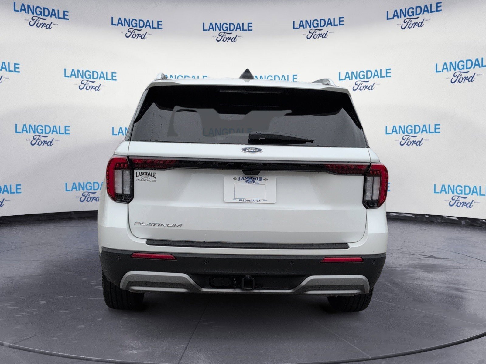 New 2026 Ford Explorer Platinum image 8