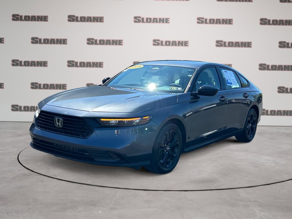 Used 2025 Honda Accord SE image 1
