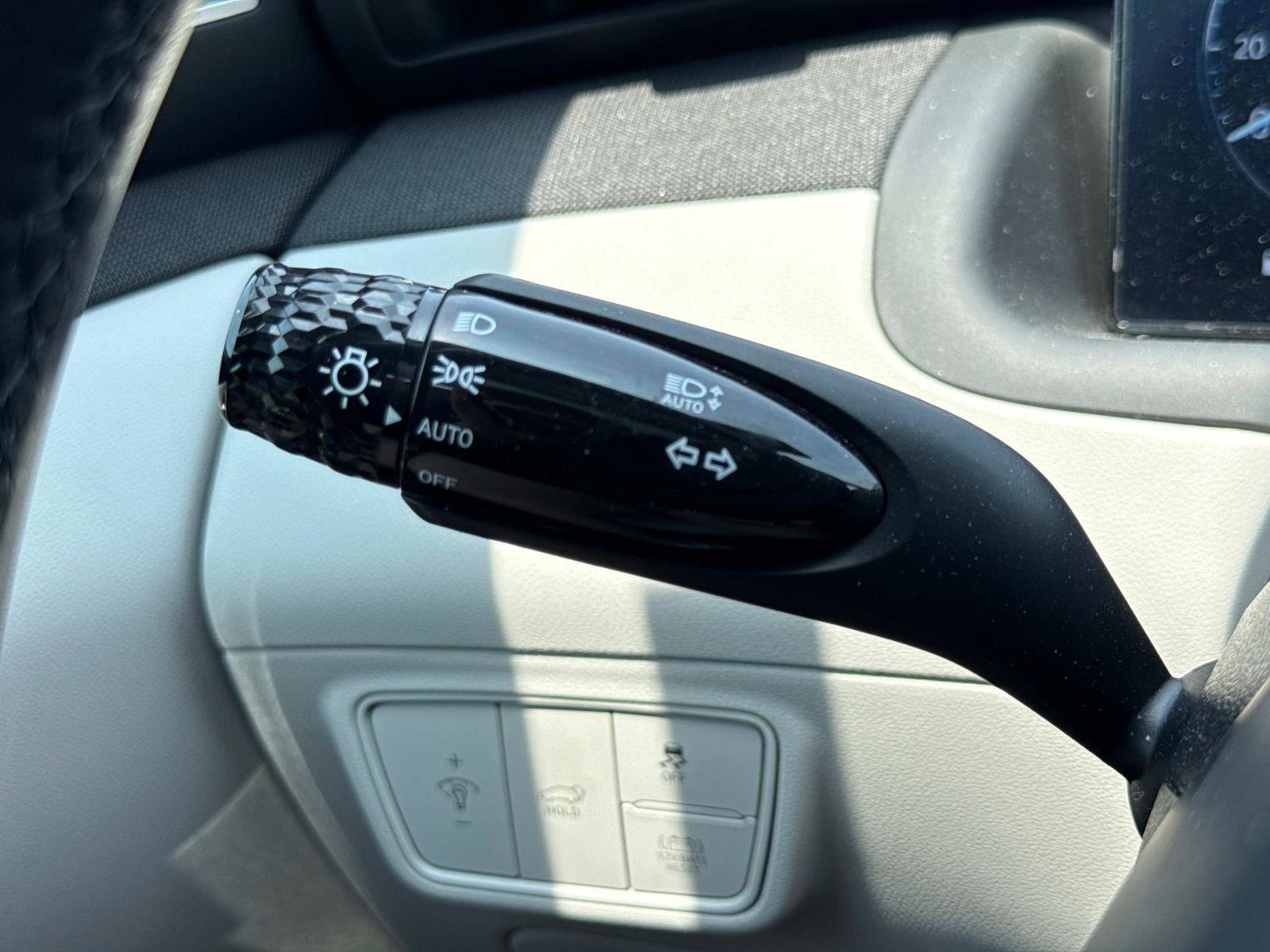Used 2024 Hyundai Tucson Limited AWD/4WD image 10