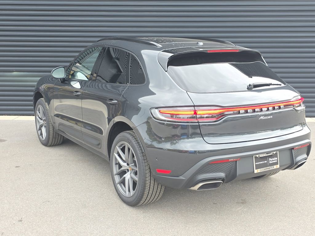 New 2026 Porsche Macan image 3