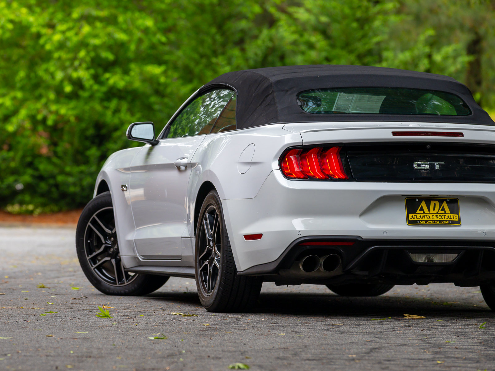 Used 2019 Ford Mustang GT Premium w/ Equipment Group 401A RWD image 29