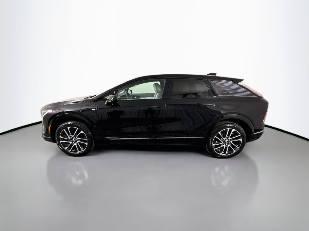 Certified 2025 Cadillac Optiq Sport 1 AWD/4WD image 4