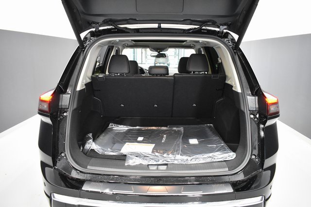 New 2026 Nissan Rogue Platinum image 36