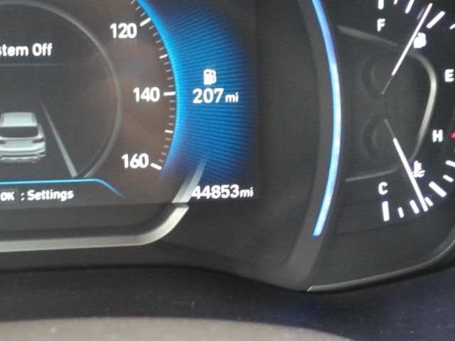 Used 2020 Hyundai Santa Fe SEL w/ Convenience + Premium Package FWD image 44