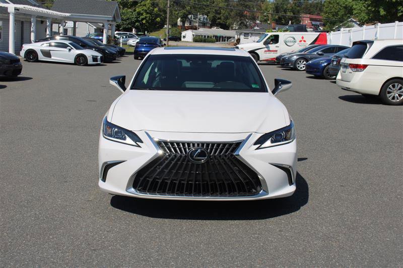Used 2024 Lexus ES 350 ES 350 w/ Premium Package image 4