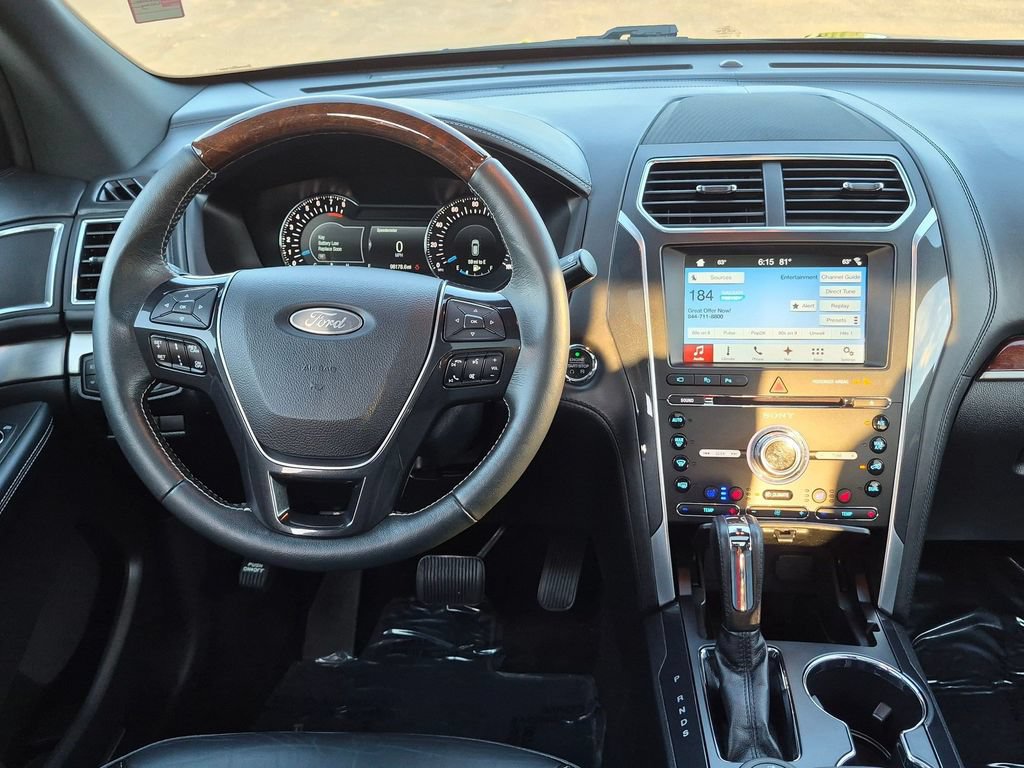 Used 2017 Ford Explorer Platinum AWD/4WD image 21