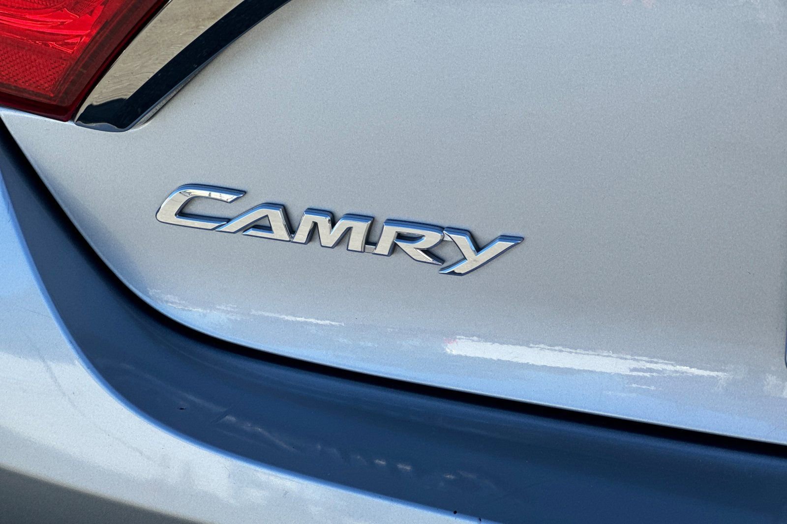 Used 2016 Toyota Camry SE image 21