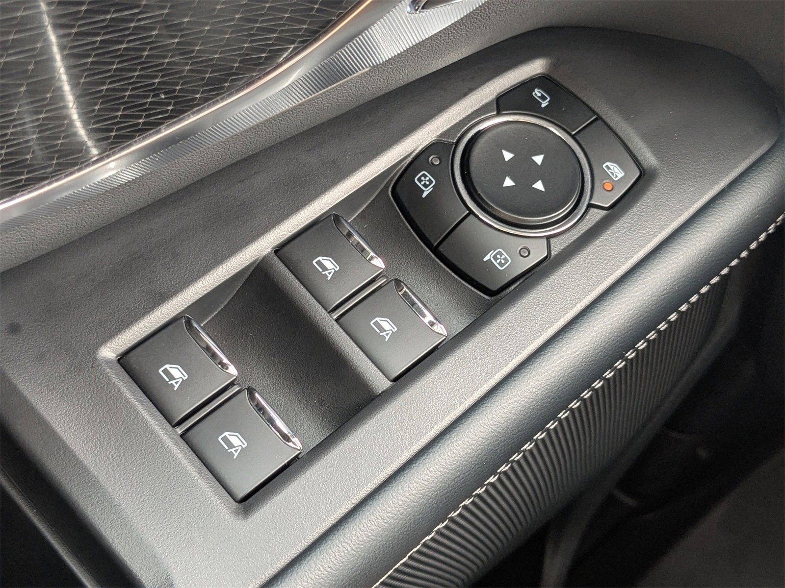 Used 2025 Ford Expedition Max Platinum w/ Stealth Performance Package image 26