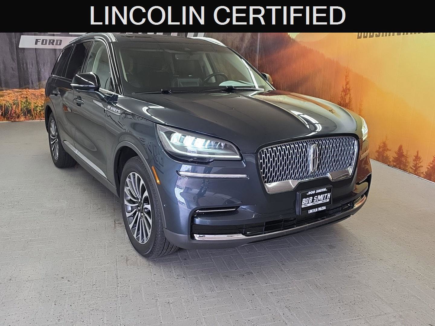 Certified 2023 Lincoln Aviator Reserve w/ Equipment Group 201A AWD/4WD image 1
