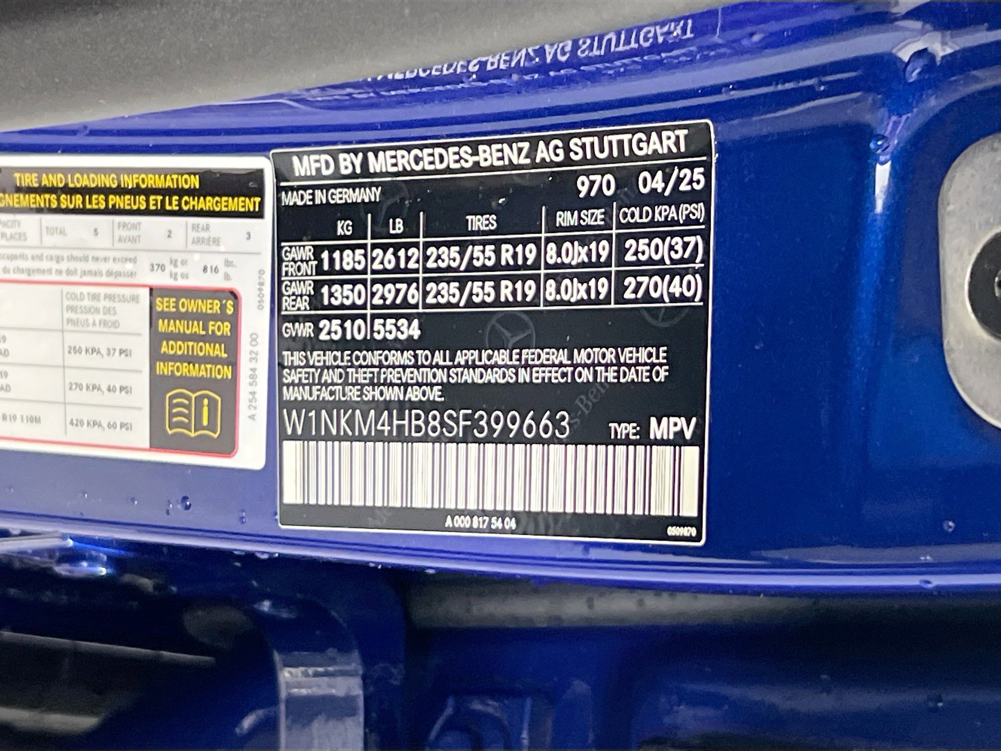 Used 2025 Mercedes-Benz GLC 300 4MATIC image 33