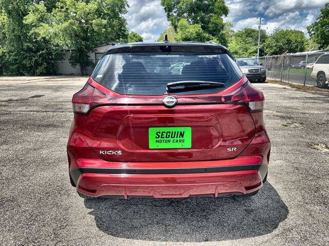 Used 2023 Nissan Kicks SR w/ SR Premium Package FWD image 31