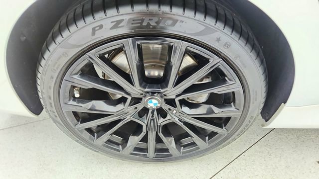 Used 2022 BMW 740i w/ M Sport Package image 61