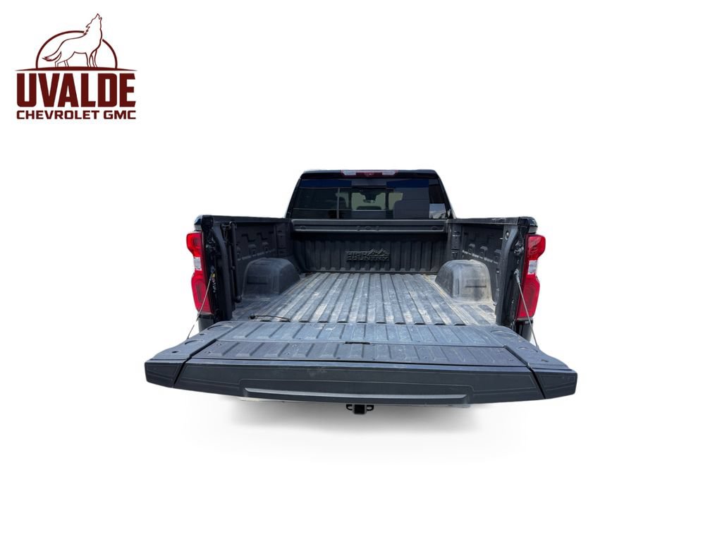 Used 2024 Chevrolet Silverado 1500 High Country RWD image 23