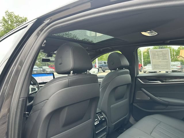 Certified 2023 BMW 540i xDrive w/ M Sport Package AWD/4WD image 24