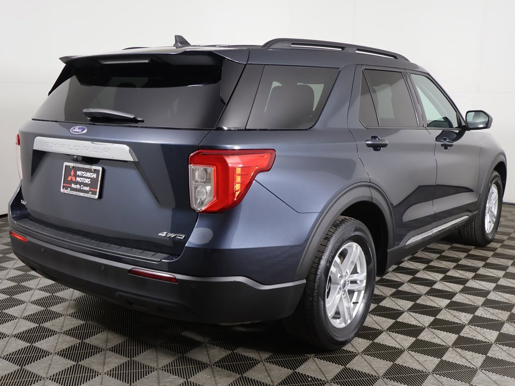 Used 2022 Ford Explorer XLT image 10