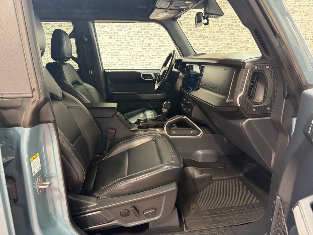 Used 2021 Ford Bronco First Edition AWD/4WD image 11
