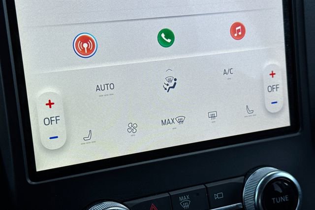 Used 2024 Ford Edge SEL image 28