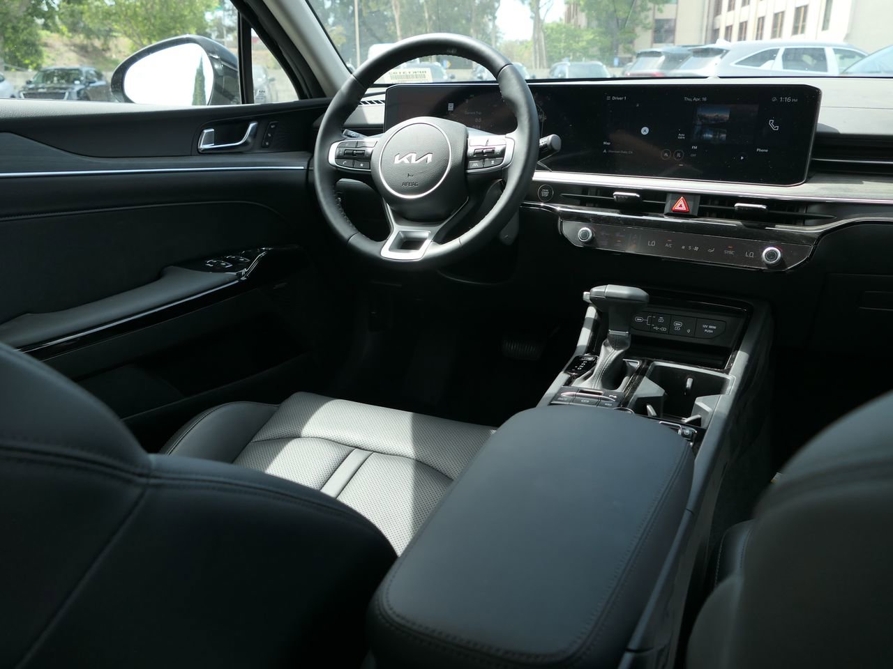 Used 2025 Kia K5 EX FWD image 25