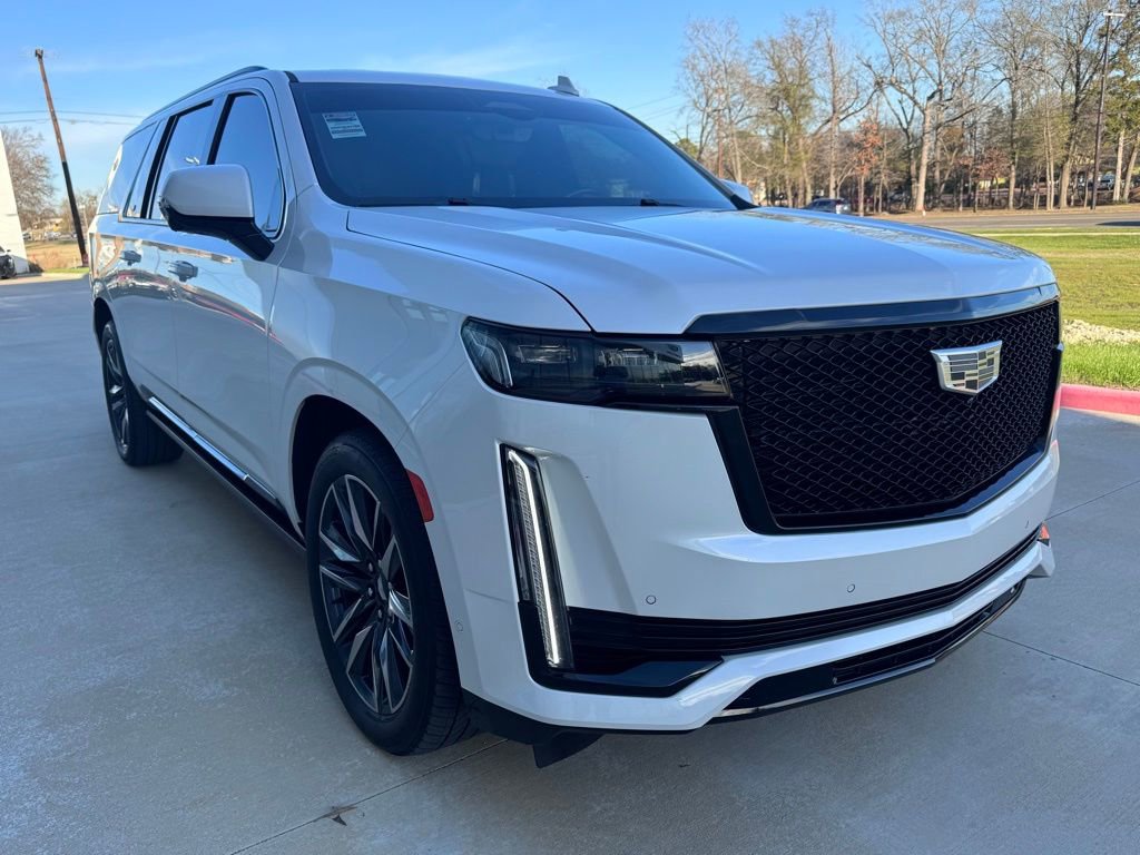 Used 2023 Cadillac Escalade ESV Sport Platinum w/ LPO, ONYX Package image 7