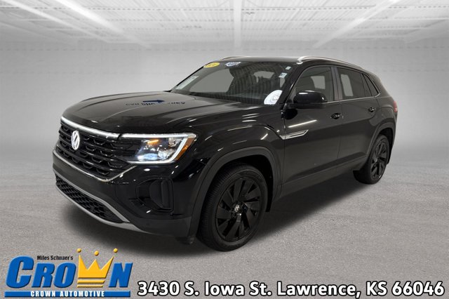 Used 2024 Volkswagen Atlas Cross Sport SE AWD/4WD image 1