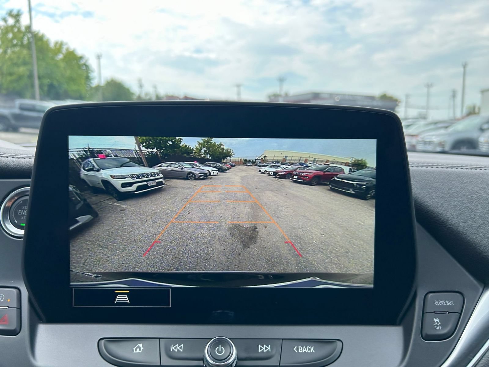 Used 2026 Chevrolet Blazer LT FWD image 19