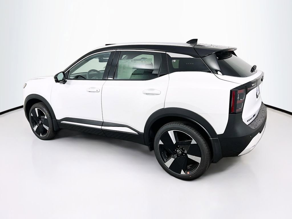 New 2026 Nissan Kicks SR AWD/4WD image 5