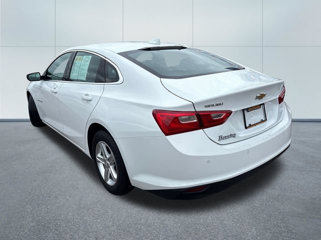 Used 2024 Chevrolet Malibu LT FWD image 2