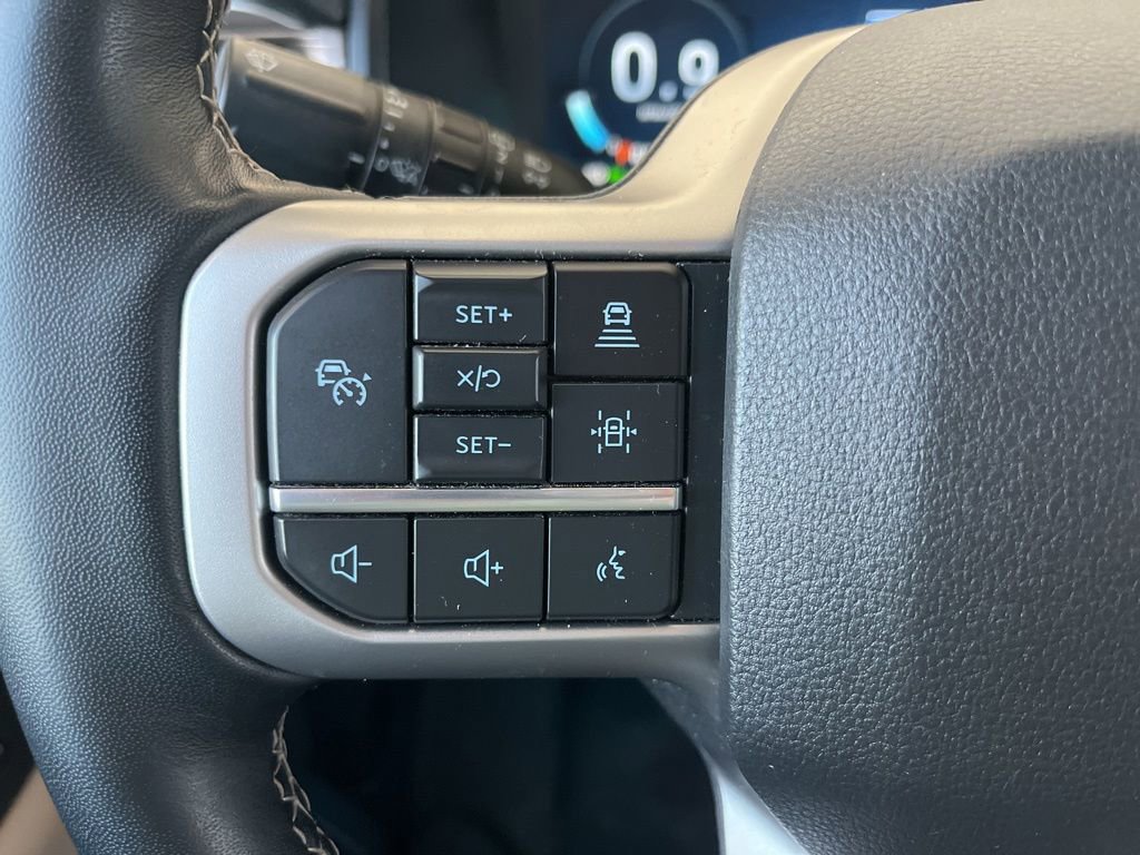 Used 2023 Ford Expedition Max Limited AWD/4WD image 9