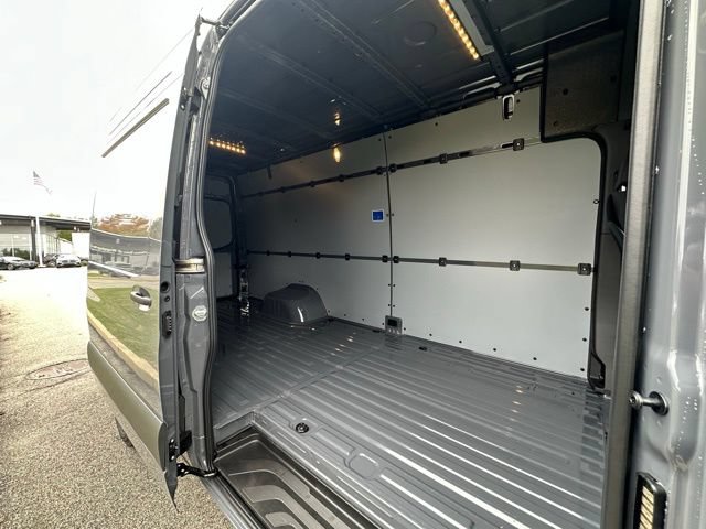 Used 2026 Mercedes-Benz Sprinter 3500 image 21