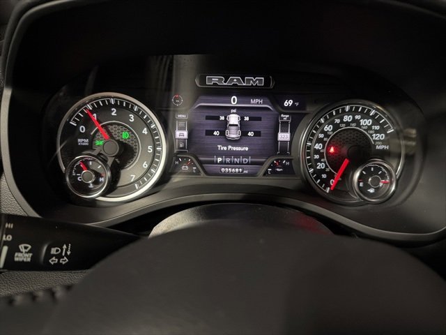 Used 2023 RAM 1500 Laramie image 17