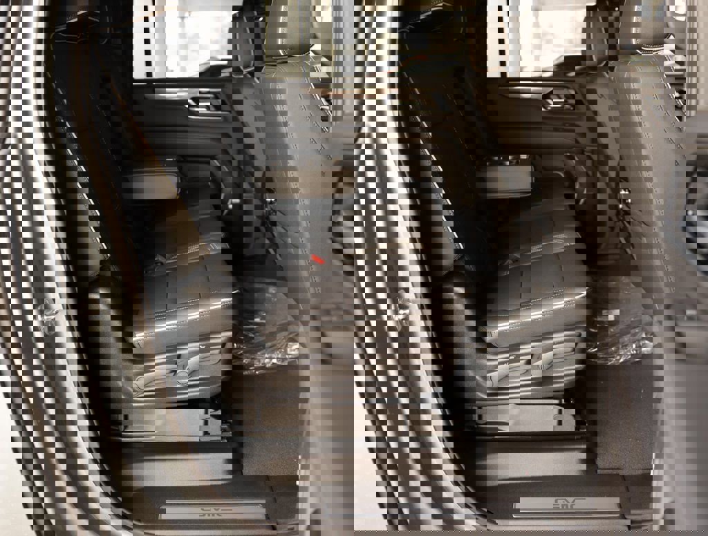 New 2026 GMC Yukon XL Elevation image 35