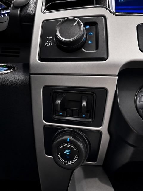 Used 2022 Ford F250 Lariat w/ Tremor Off-Road Package AWD/4WD image 34