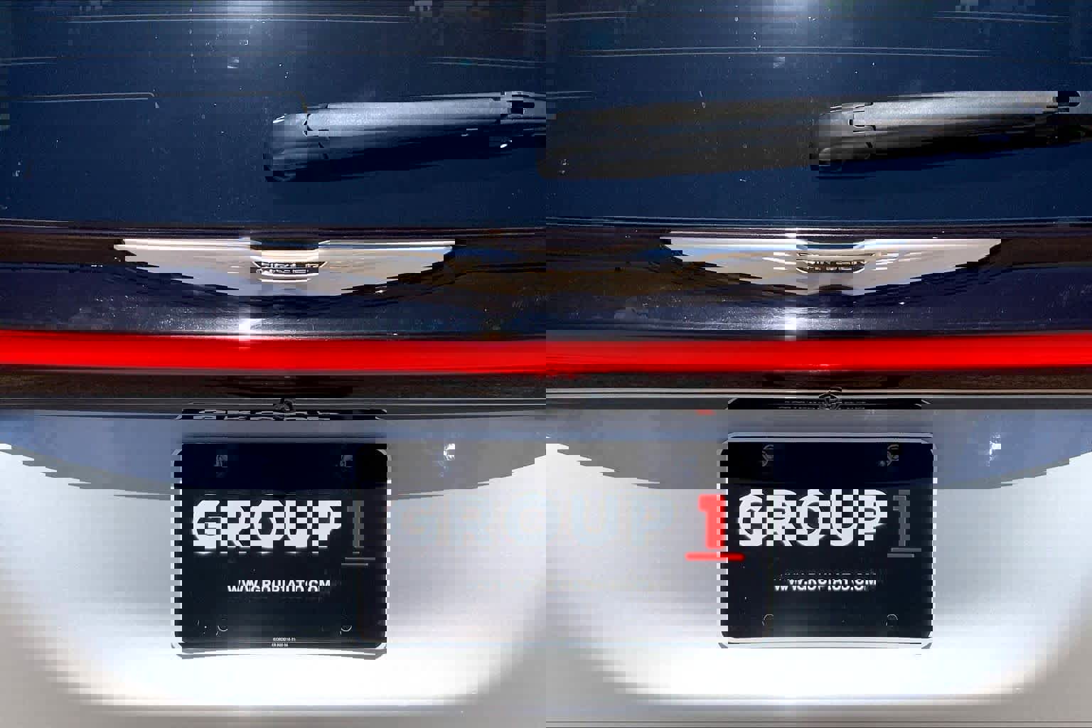 Used 2024 Chrysler Pacifica Touring-L FWD image 10