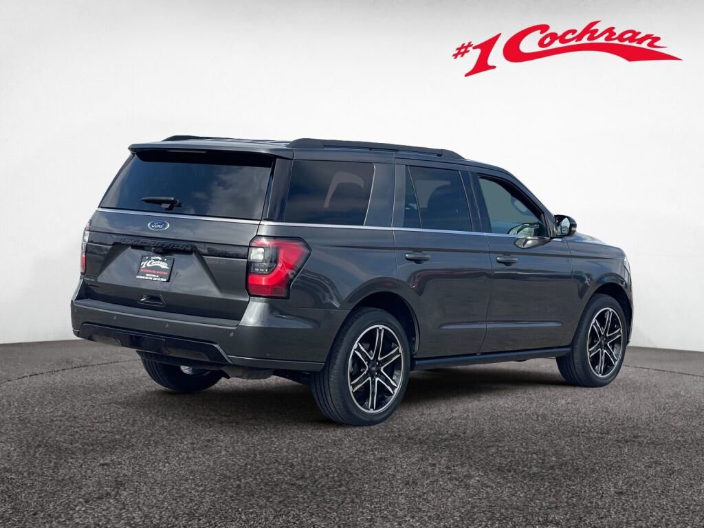 Used 2021 Ford Expedition Limited image 30