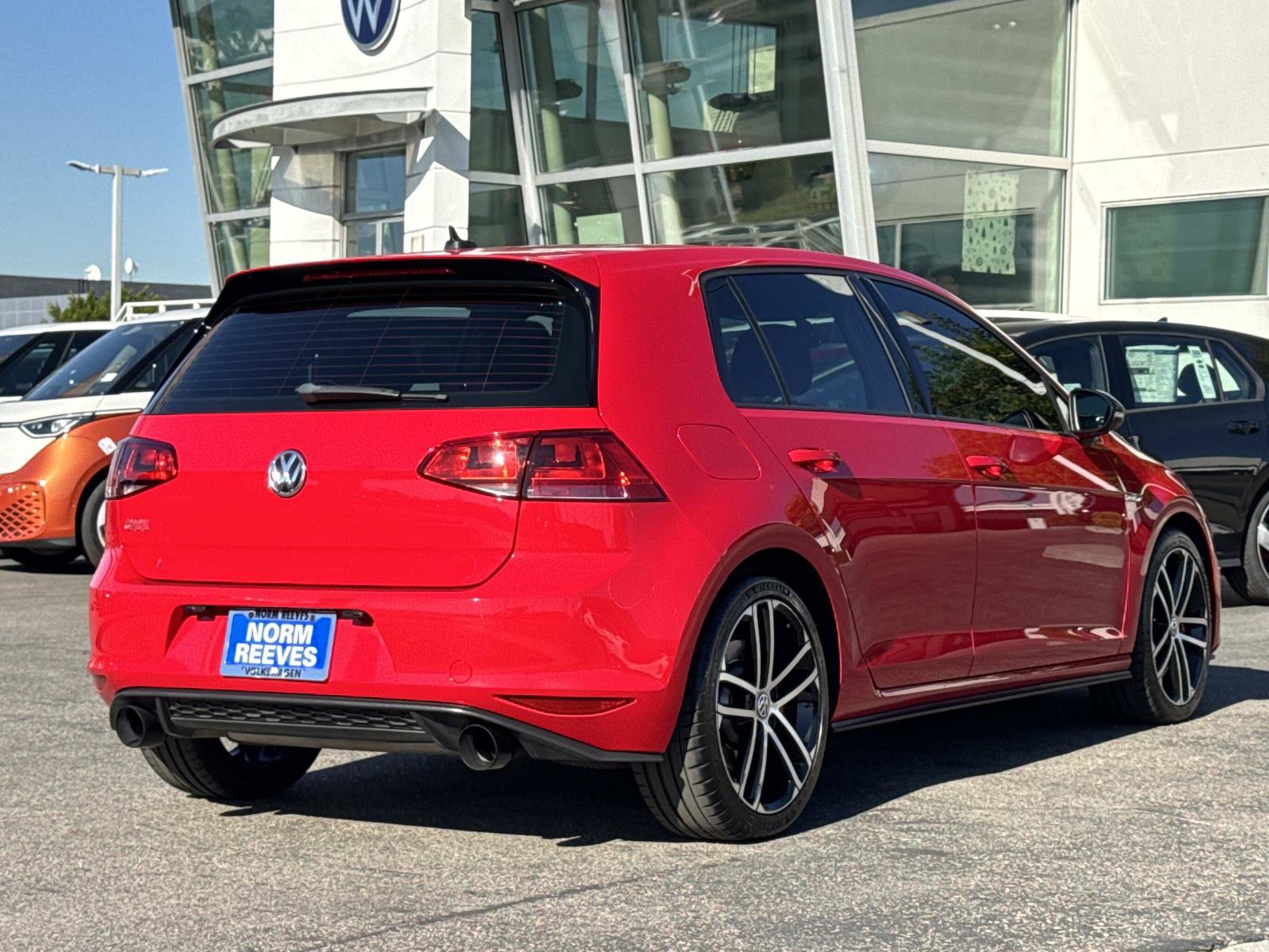 Used 2017 Volkswagen GTI Sport image 5