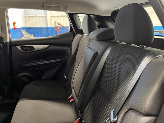 Used 2021 Nissan Rogue Sport S FWD image 19