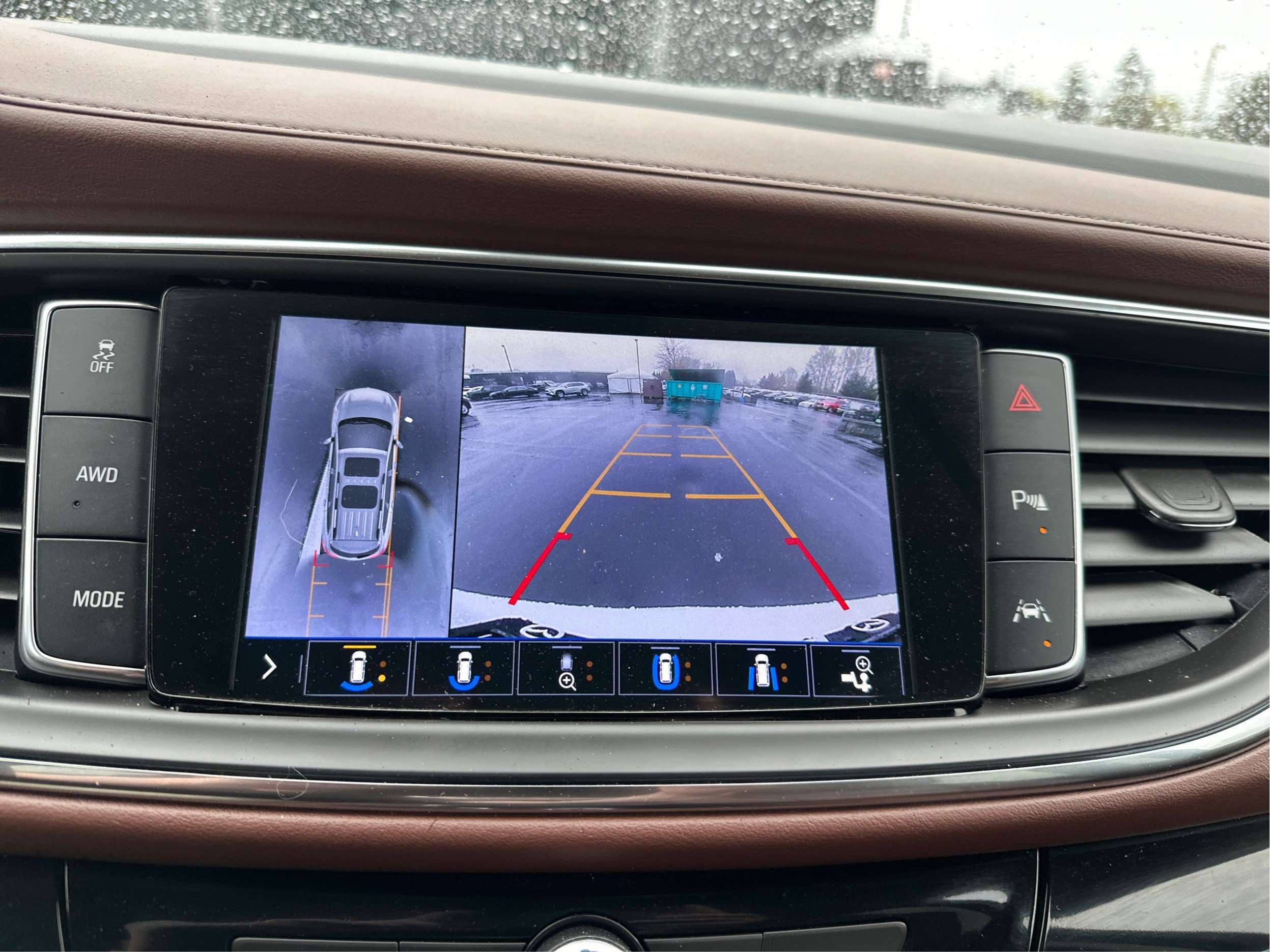 Used 2021 Buick Enclave Avenir w/ Avenir Technology Package AWD/4WD image 31