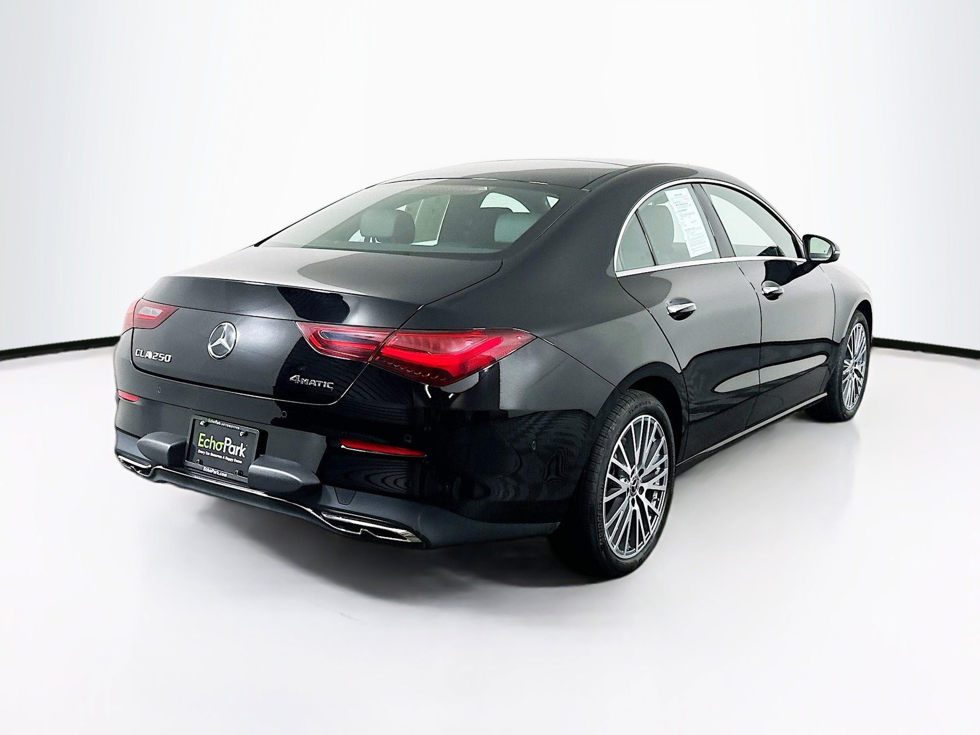 Used 2025 Mercedes-Benz CLA 250 4MATIC image 9