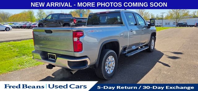 Used 2024 Chevrolet Silverado 2500 LT w/ Convenience Package AWD/4WD image 8