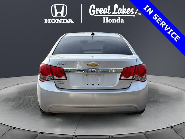 Used 2015 Chevrolet Cruze LS FWD image 4