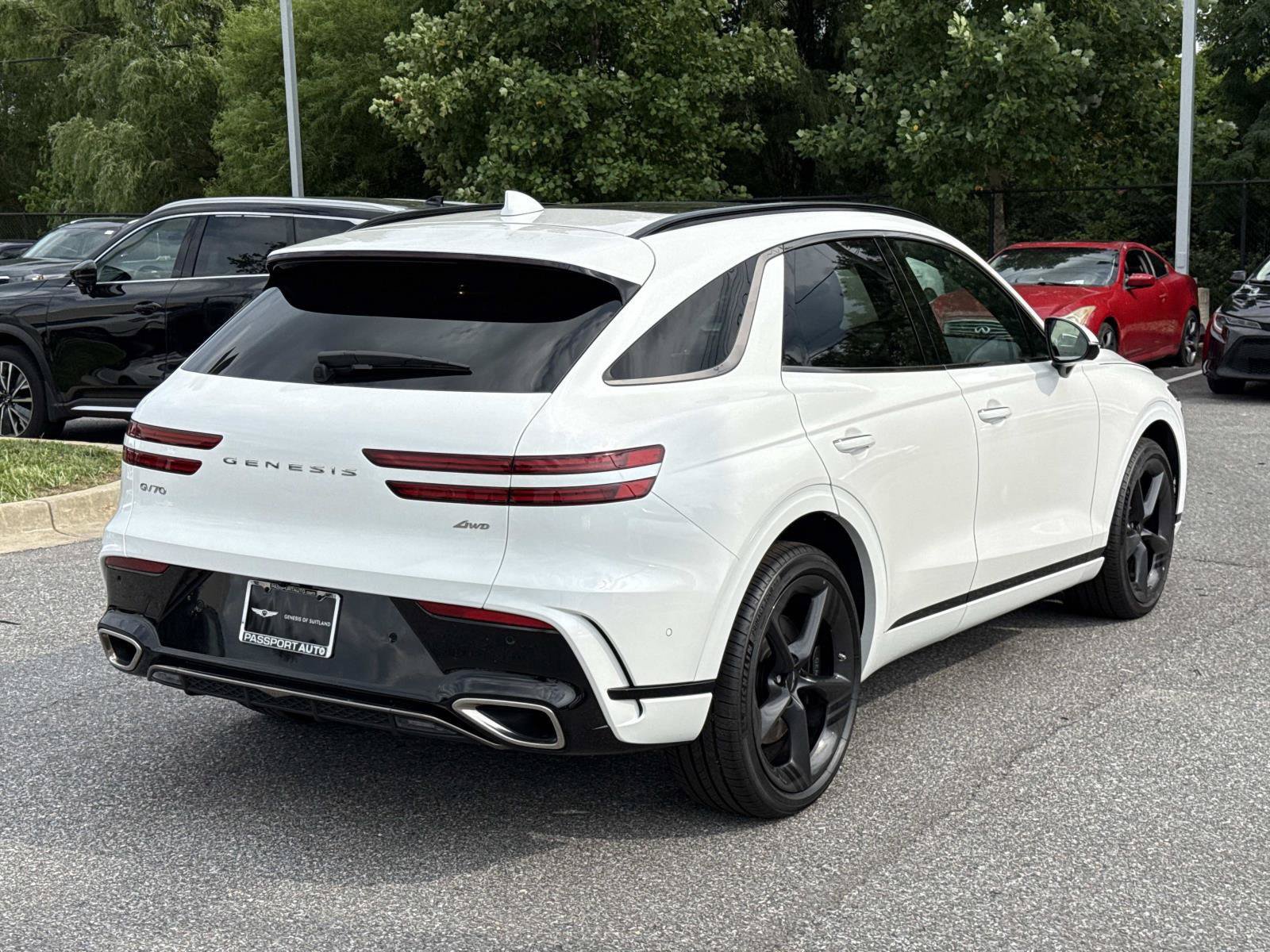 Used 2026 Genesis GV70 2.5T Sport Prestige AWD/4WD image 5