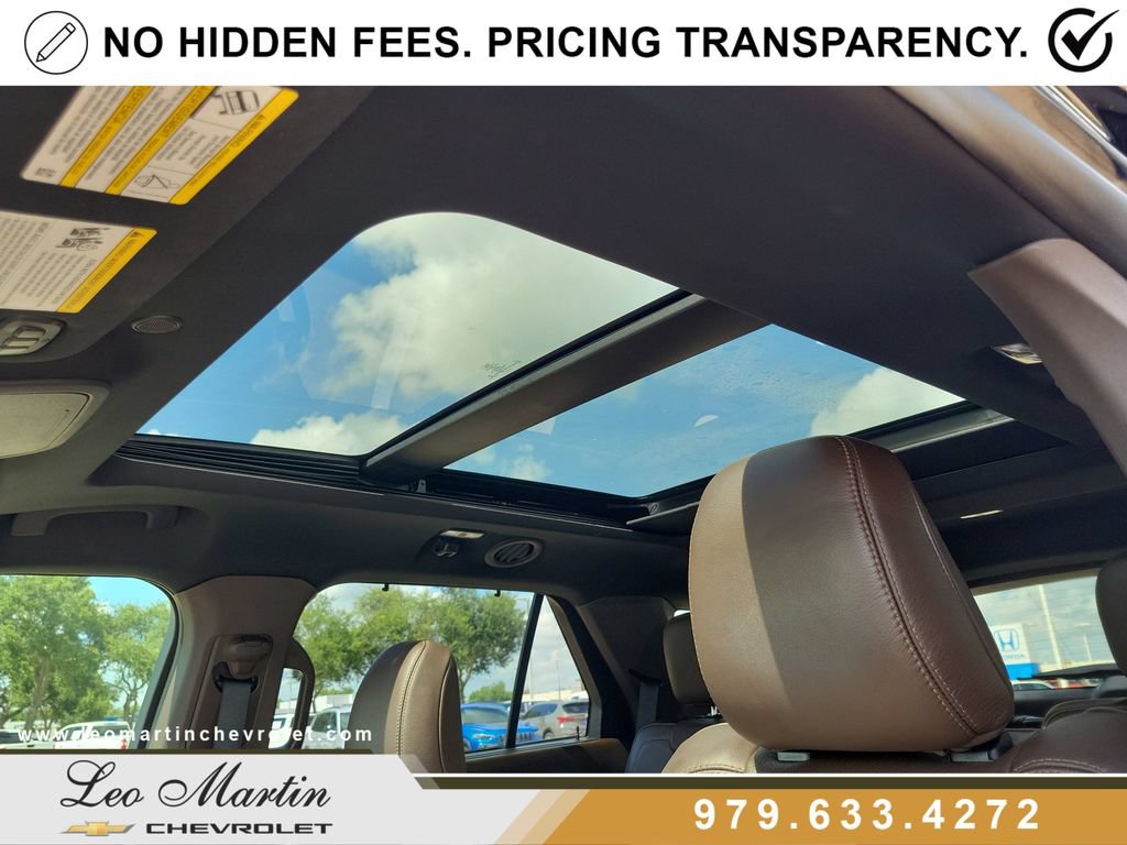 Used 2021 Ford Explorer King Ranch w/ Premium Technology Package AWD/4WD image 32