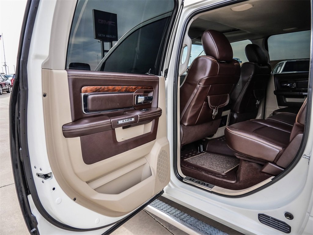 Used 2018 RAM 1500 Laramie Longhorn image 29