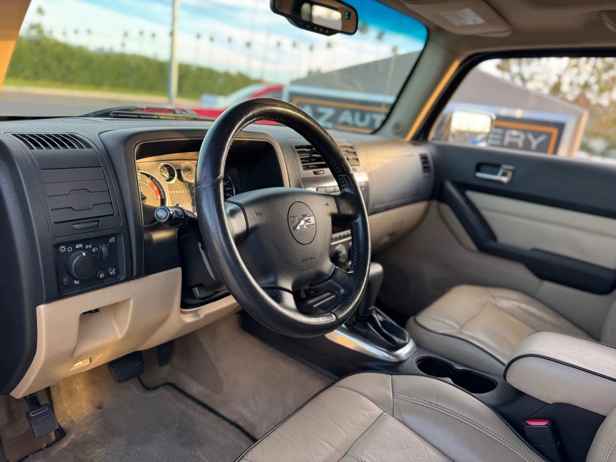 Used 2008 HUMMER H3 Luxury image 18